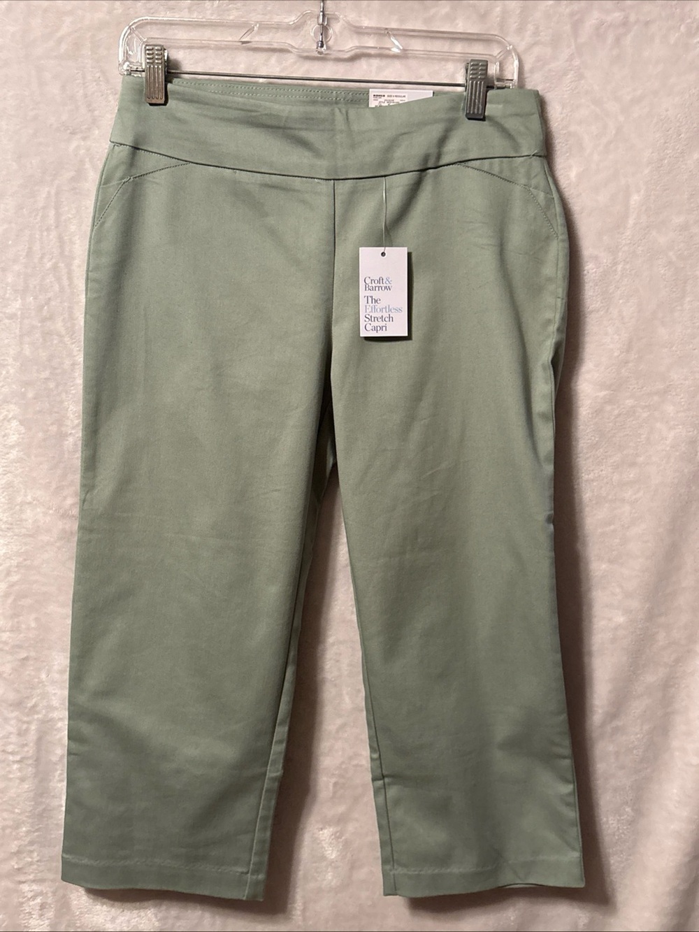NWT croft & barrow Sage Green Stretch Capri Pants
